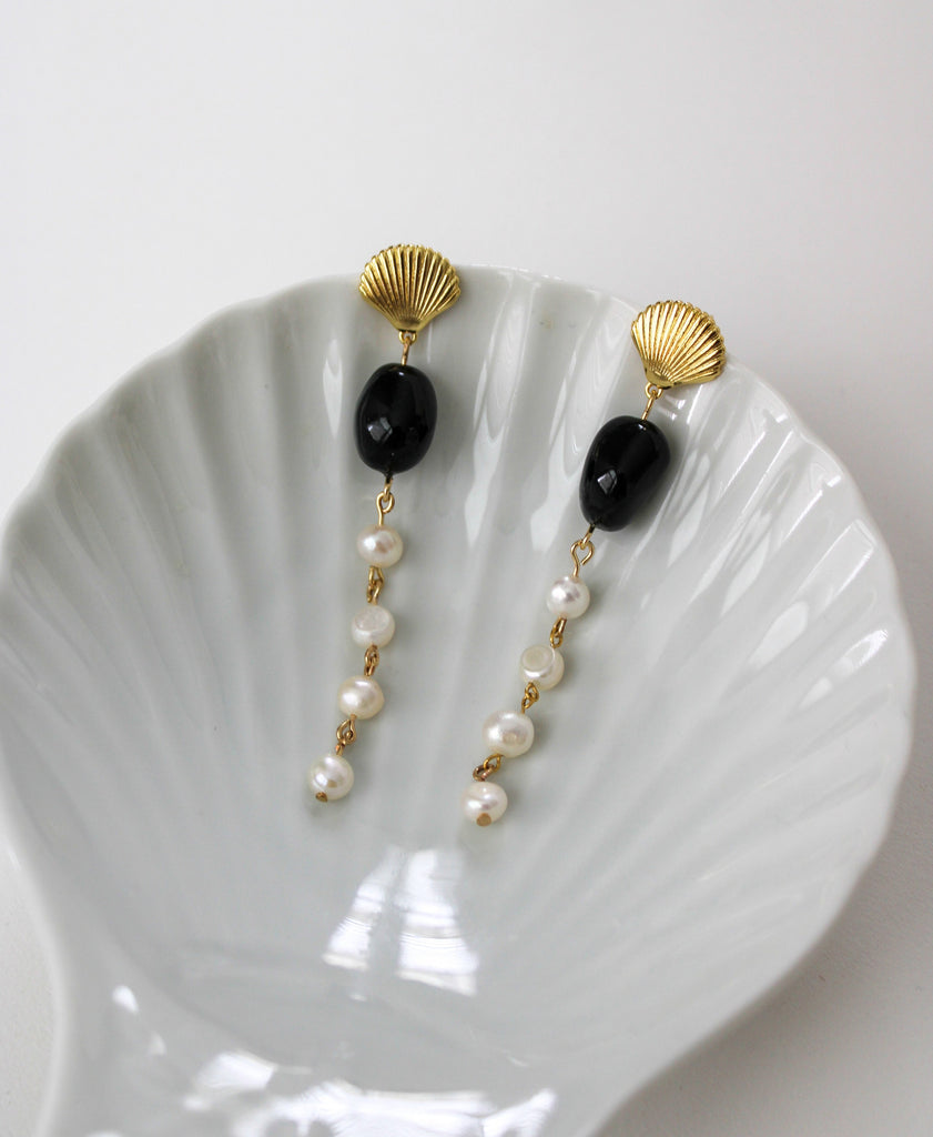 The Seashell Dangles